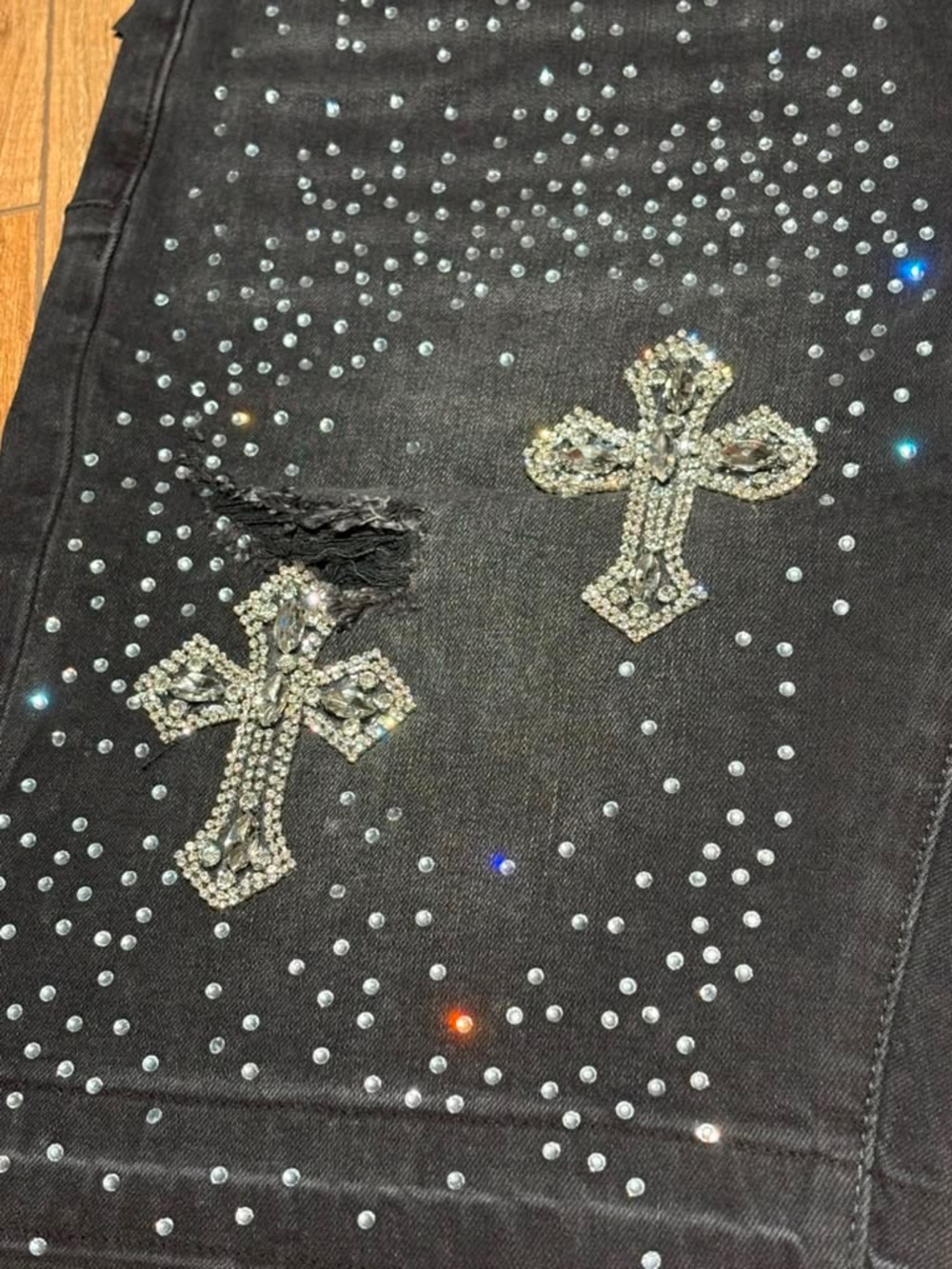 Purple Brand Black VVS Rhinestone with Crosses Jean Shorts Mens Brand New - Picture 2 of 16